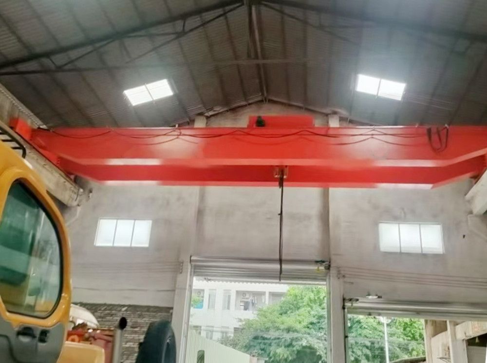 電動葫蘆雙梁起重機.jpg