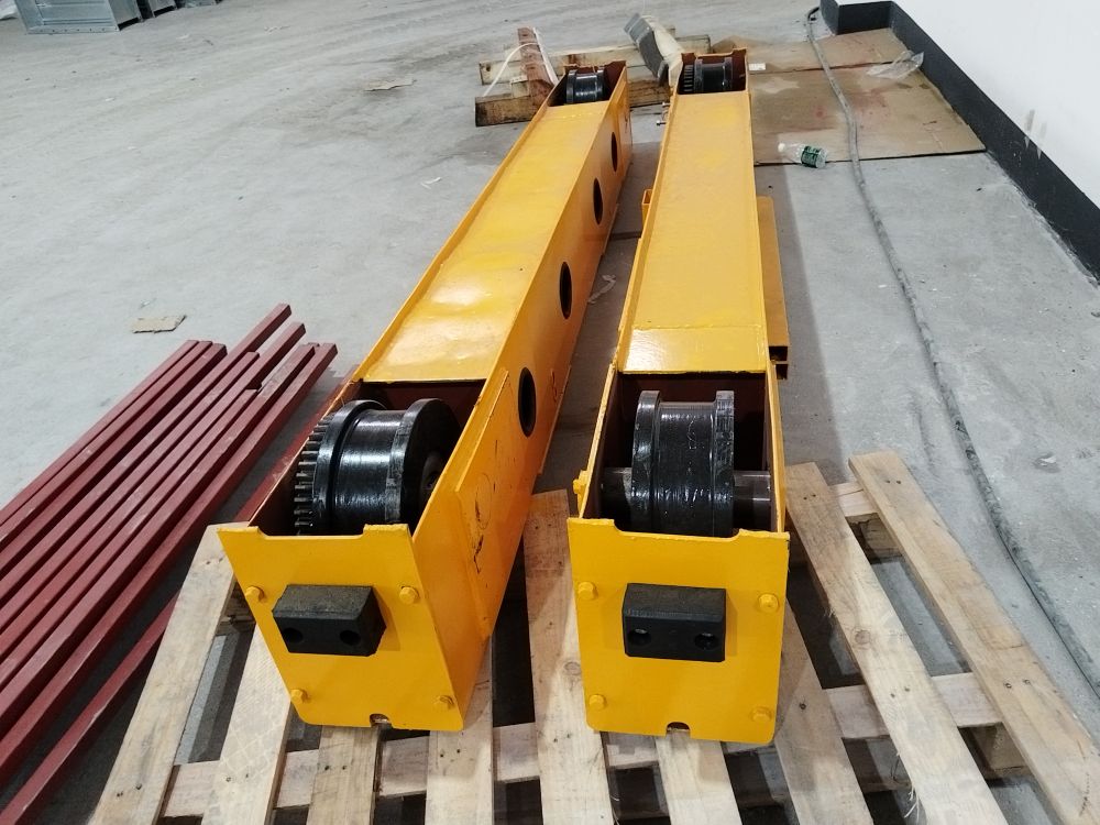 起重機(jī)端梁、LDA/LH起重機(jī)端梁、大車運(yùn)行車輪組機(jī)構(gòu)