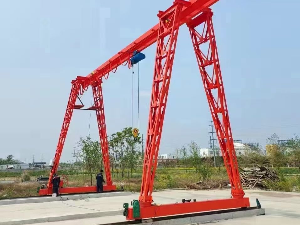 MH型桁架門(mén)式起重機(jī)、單梁龍門(mén)吊生產(chǎn)制造、安裝維修