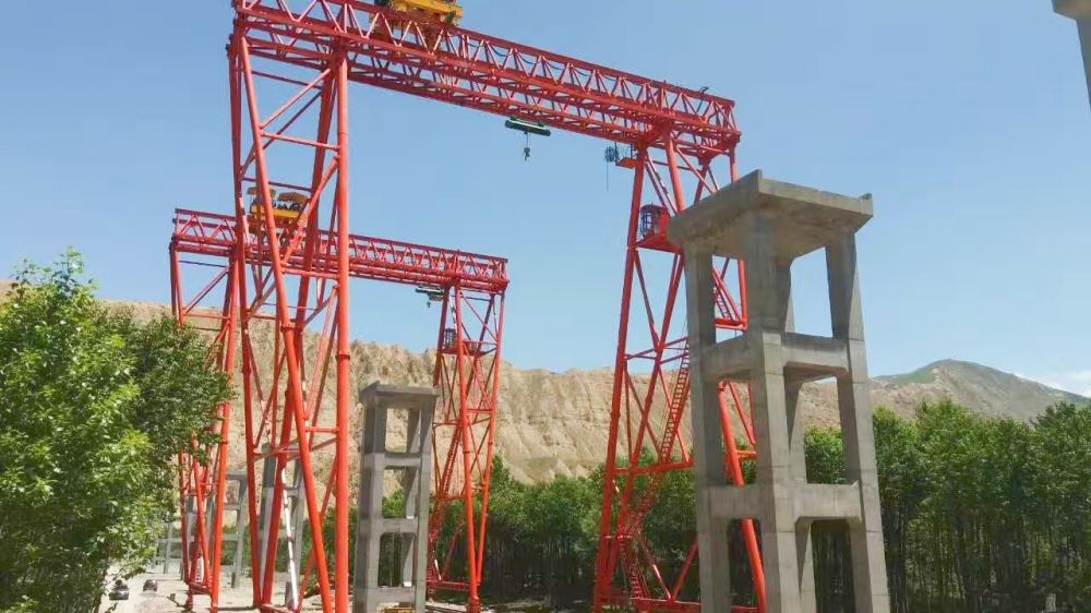 廣東架橋機(jī)、提梁機(jī)、路橋門機(jī)、工程門吊租賃出租、二手回收