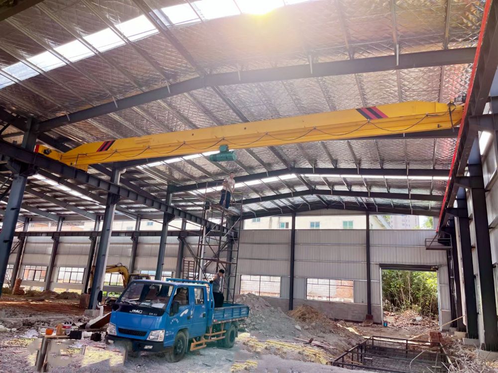 電動單梁起重機(jī)、天車、吊機(jī)、行吊廠家銷售、安裝維修-礦山起重機(jī)