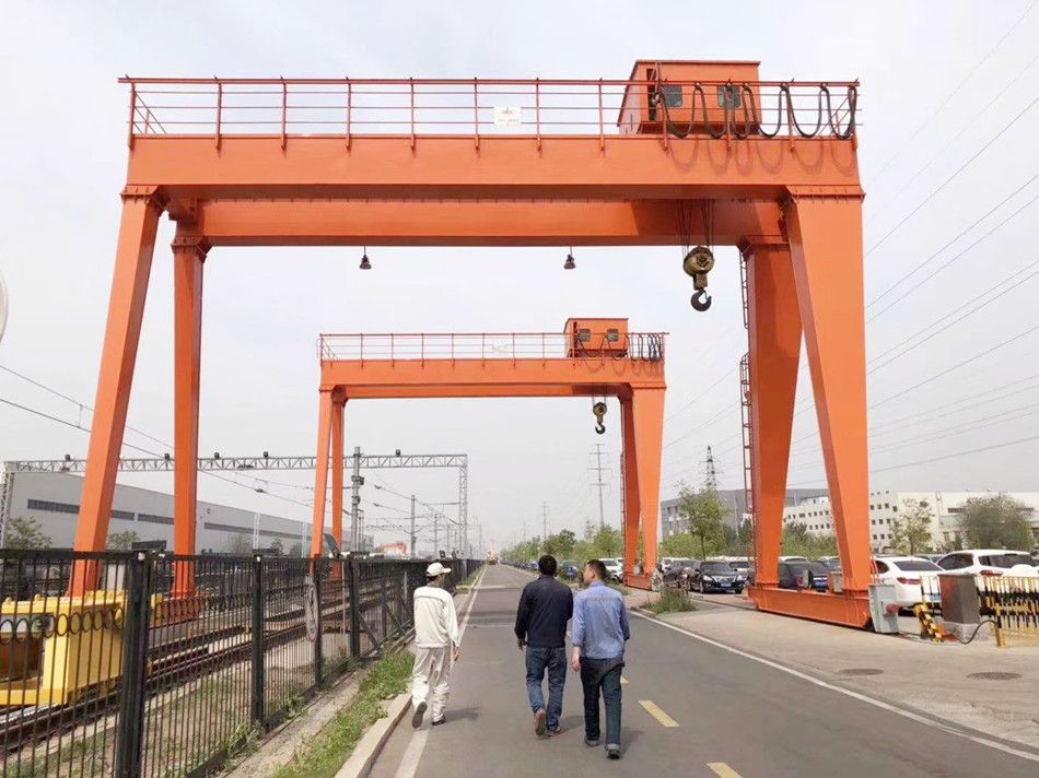 湛江龍門吊、MG型電動雙梁門式起重機(jī)廠家制造、安裝、維修