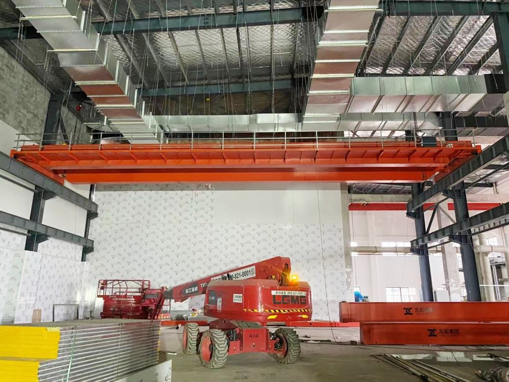 歐式歐標(biāo)起重機(jī)、新型電動(dòng)葫蘆雙梁橋式起重機(jī)、天車(chē)、吊機(jī)