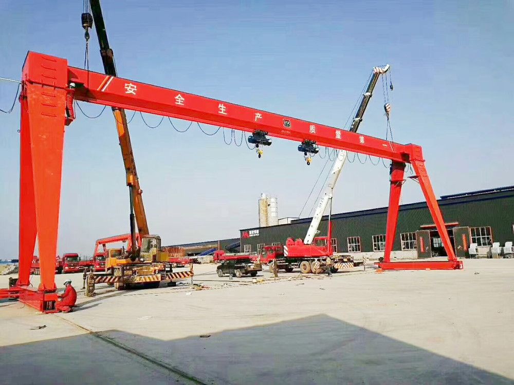 河南焦作龍門吊、龍門天車、吊機(jī)-MHE型電動葫蘆單梁門式起重機(jī)