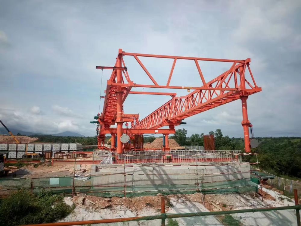 海南三亞架橋機，公路、鐵路架橋機廠家生產(chǎn)制造、價格方案、安裝維修
