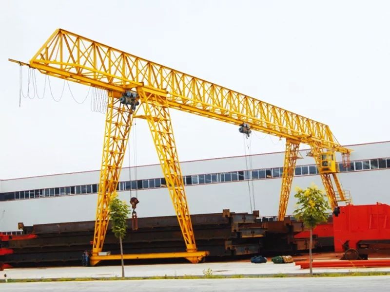 新疆龍門吊、MH型電動(dòng)單梁起重機(jī)、MH單梁龍門吊