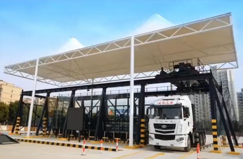 新能源換電起重機(jī)、重卡換電起重機(jī)、換電天車、吊機(jī)