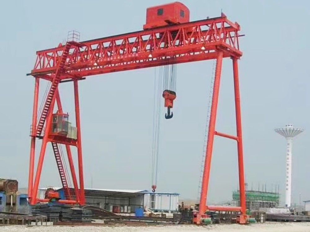 路橋門機、提梁機、移梁機、工程龍門吊設計制造、租賃出租、安裝維修