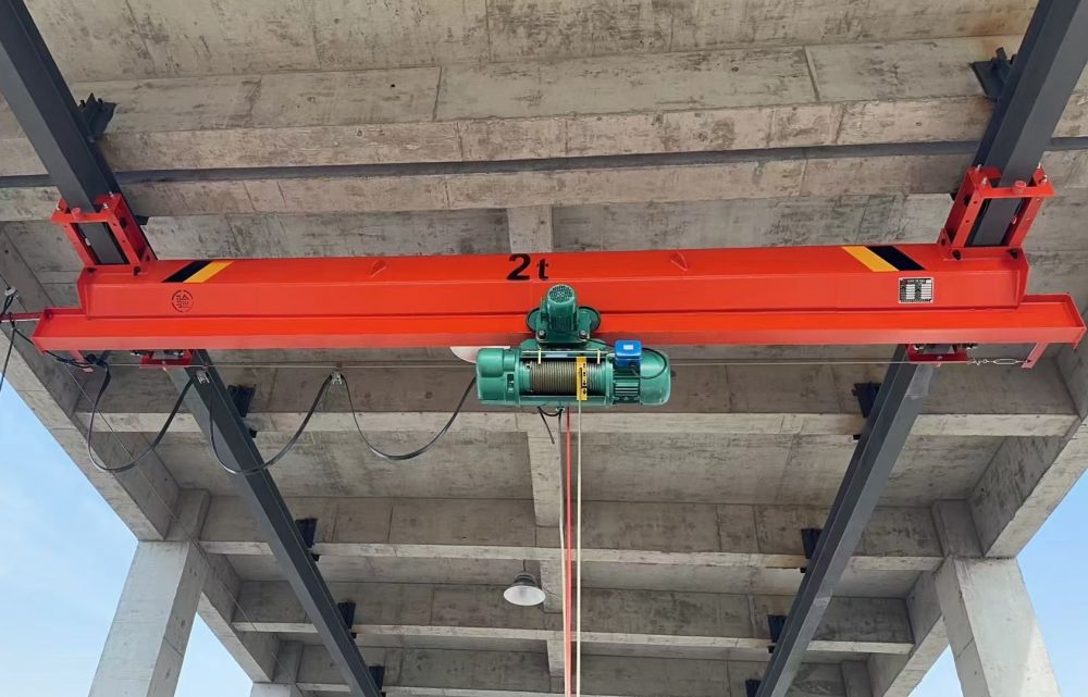 懸掛行車、LX型電動(dòng)單梁懸掛起重機(jī)