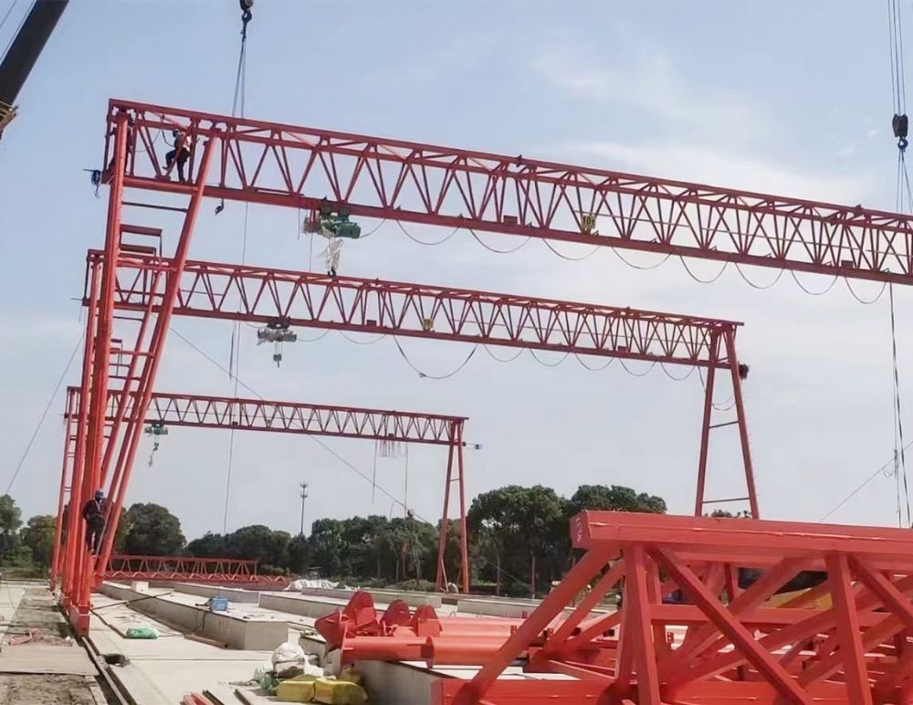 玉林單梁門式起重機(jī)、電動(dòng)單梁龍門吊廠家銷售、安裝修理