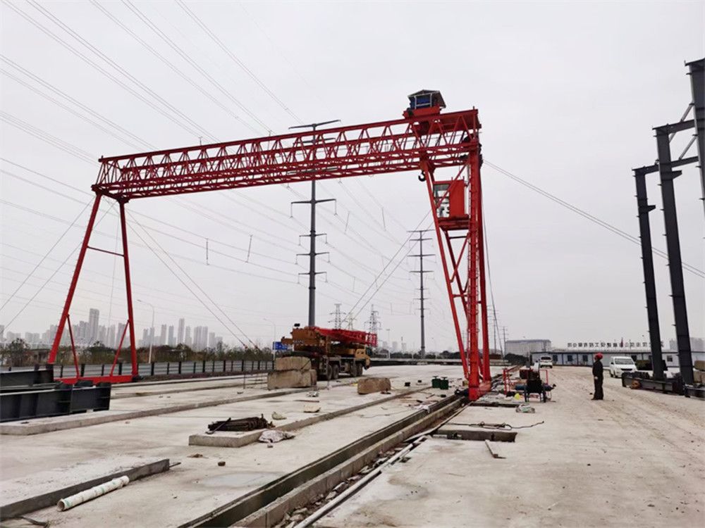 工程龍門吊、提梁機(jī)廠家銷售、型號(hào)參數(shù)、安裝搬遷維修、租賃出租