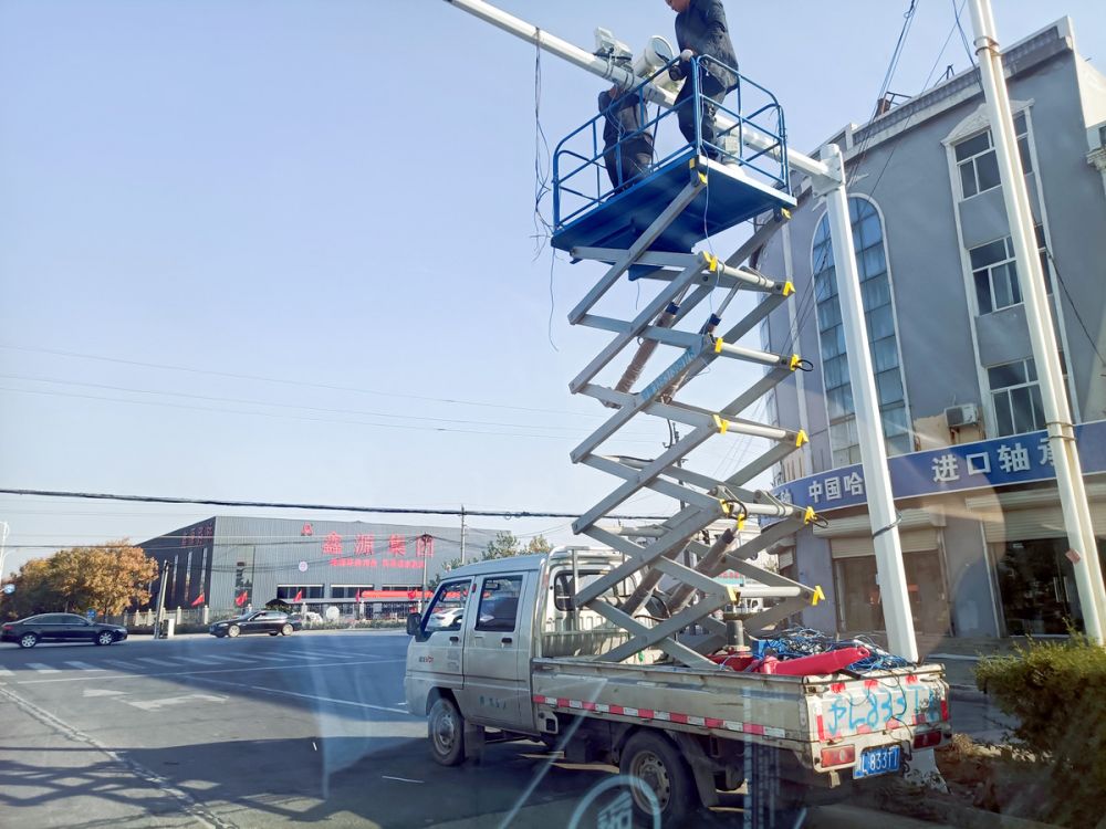 液壓維修平臺(tái)、車(chē)載升降維修平臺(tái)型號(hào)、起重量、改裝維修