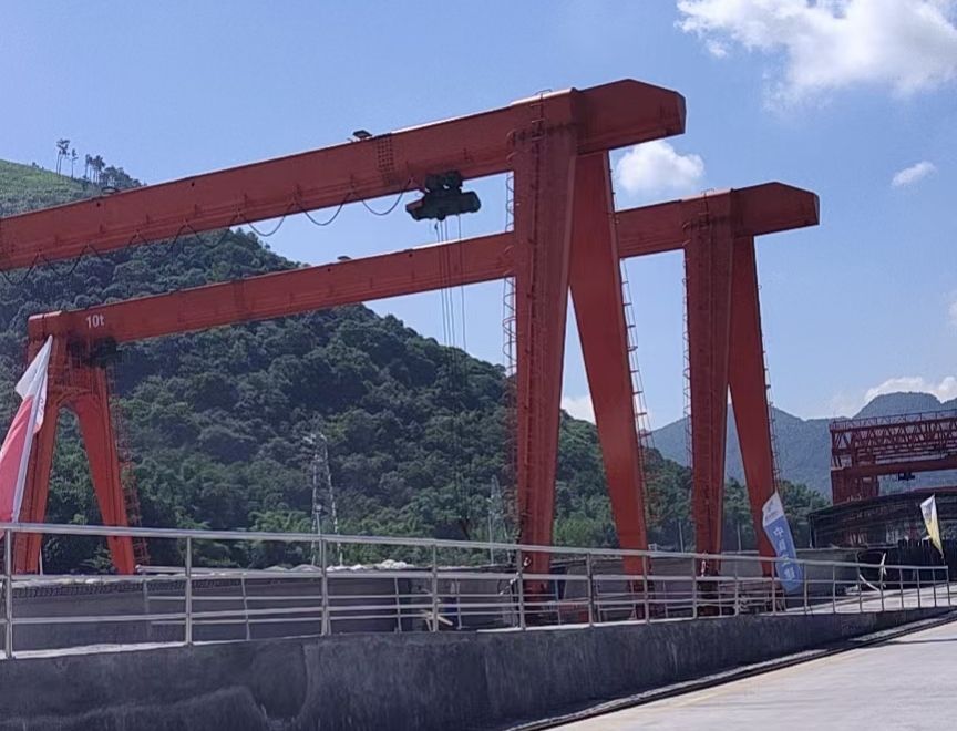MH型電動(dòng)葫蘆門(mén)式起重機(jī)、龍門(mén)吊
