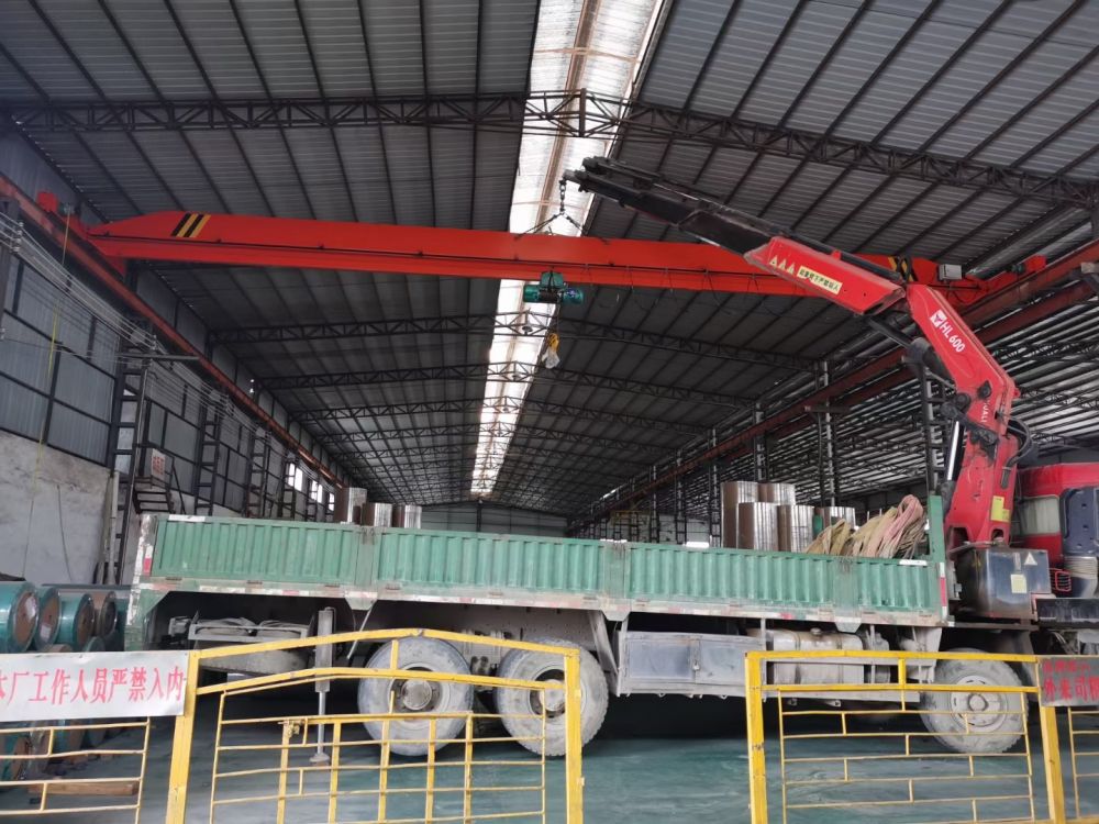 起重機(jī)廠家、電動(dòng)單梁起重機(jī)生產(chǎn)制造、安裝維修