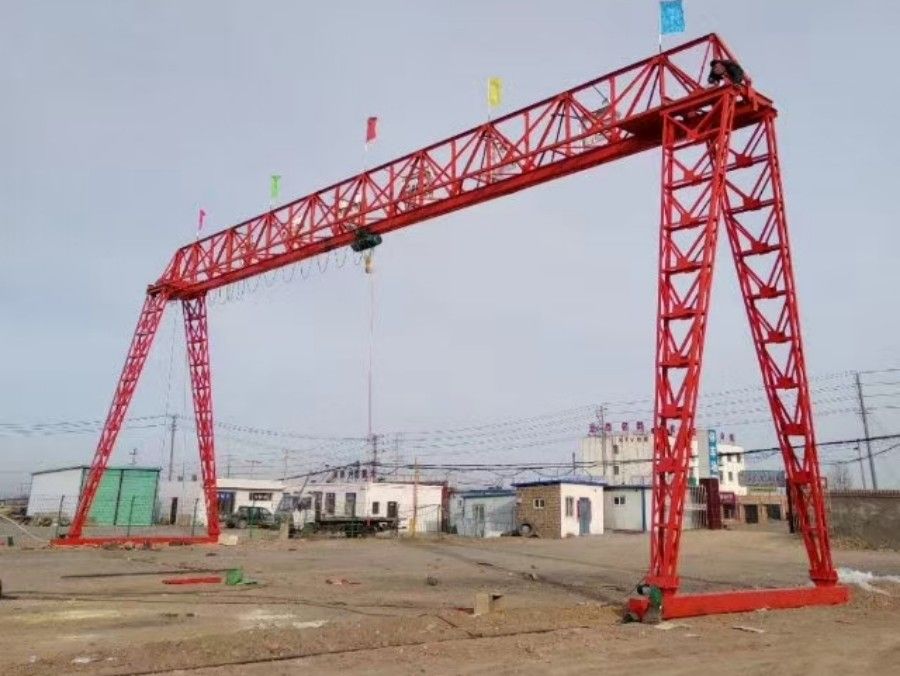龍門吊品牌廠家、MH型電動(dòng)桁架單梁門式起重機(jī)