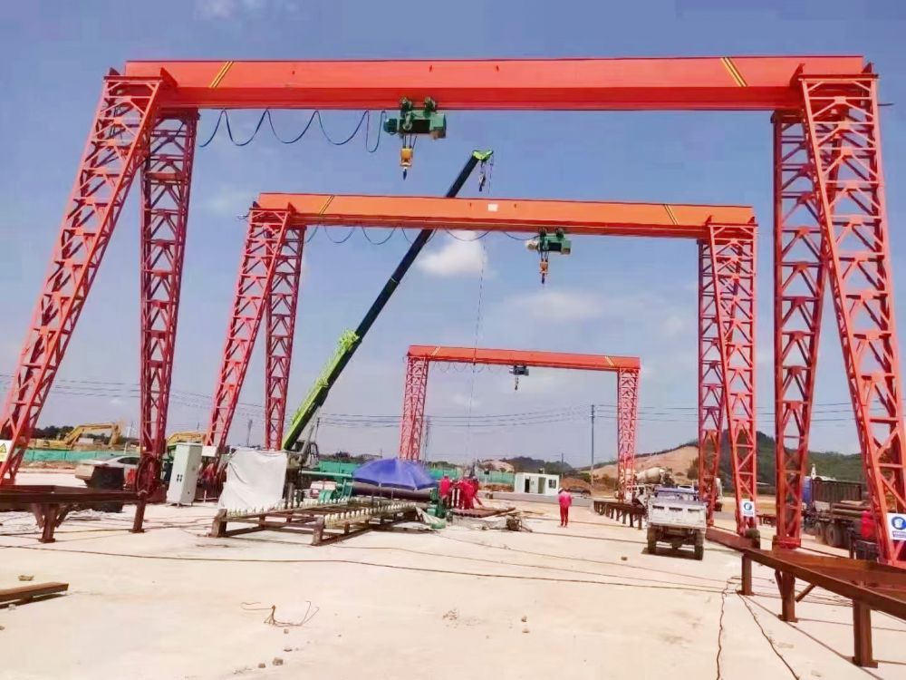 貴州安順起重機、電動單梁門式起重機、龍門吊廠家銷售