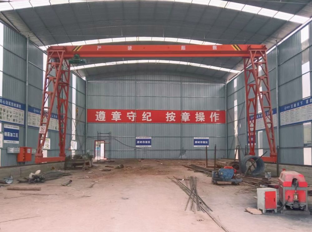 門式起重機(jī)廠家報(bào)價(jià)、龍門吊設(shè)計(jì)制造、安裝維修、租賃出租、搬遷移裝