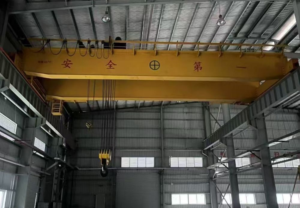 LH型電動葫蘆雙梁橋式起重機(jī)、天車、吊機(jī)
