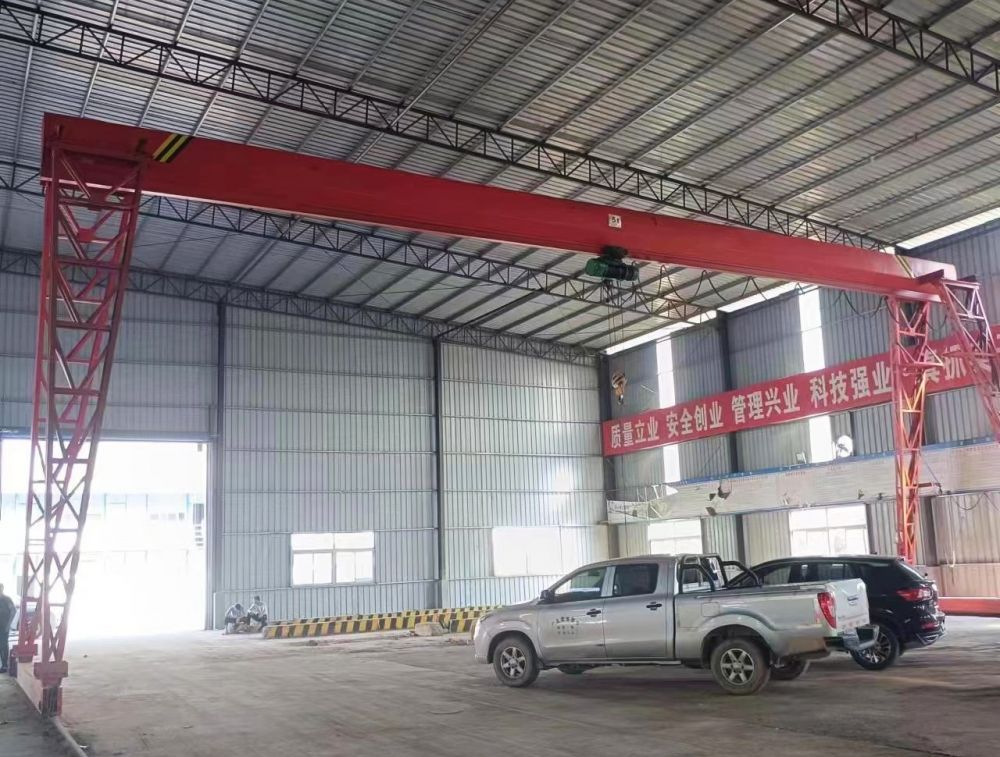 電動門式起重機、龍門吊生產(chǎn)廠家、龍門吊制造、龍門吊安裝維修