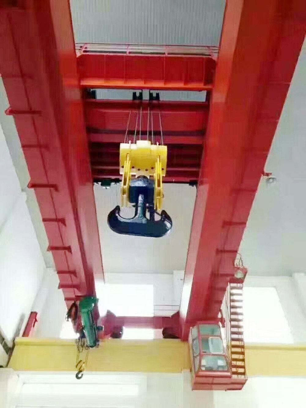 河南起重機(jī)、濟(jì)源QD型雙梁吊鉤橋式起重機(jī)廠家銷售、安裝維修