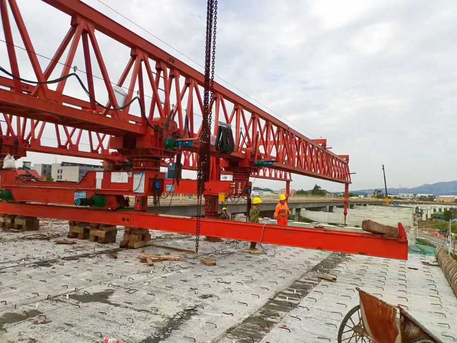 蘭州架橋機(jī)、蘭州路橋起重設(shè)備供貨安裝、租賃回收