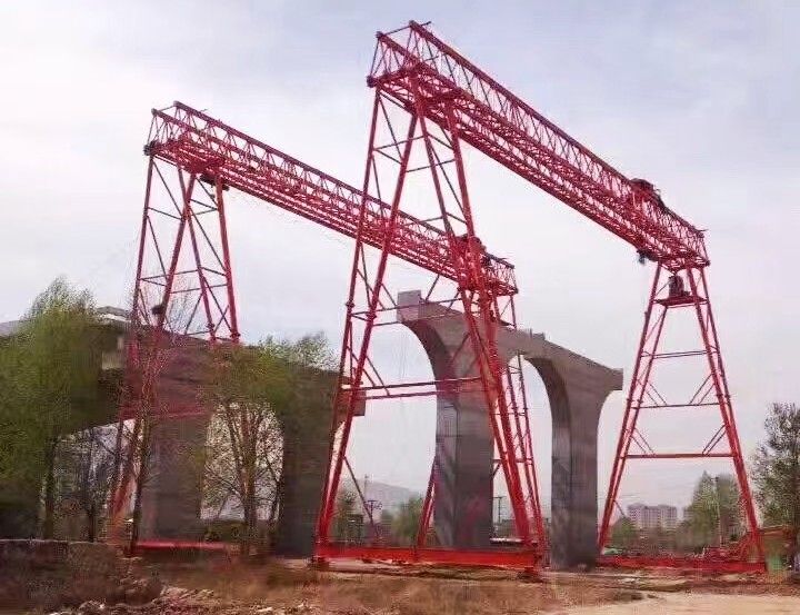 提梁門式起重機(jī)、架橋龍門吊、工程龍門吊、路橋門機(jī)