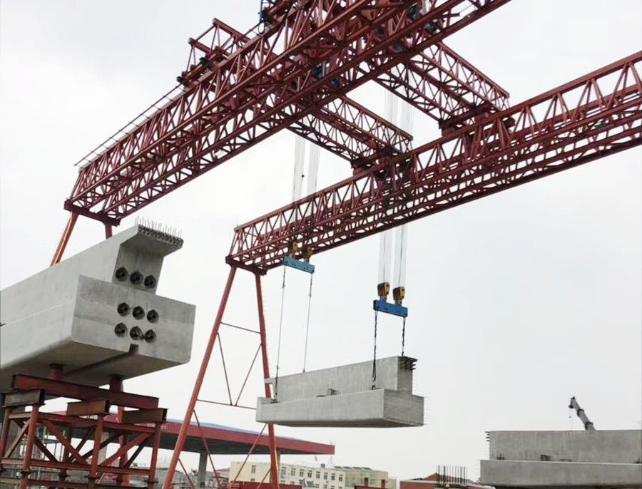 河南路橋工程提梁機(jī)、MG型工程門式起重機(jī)