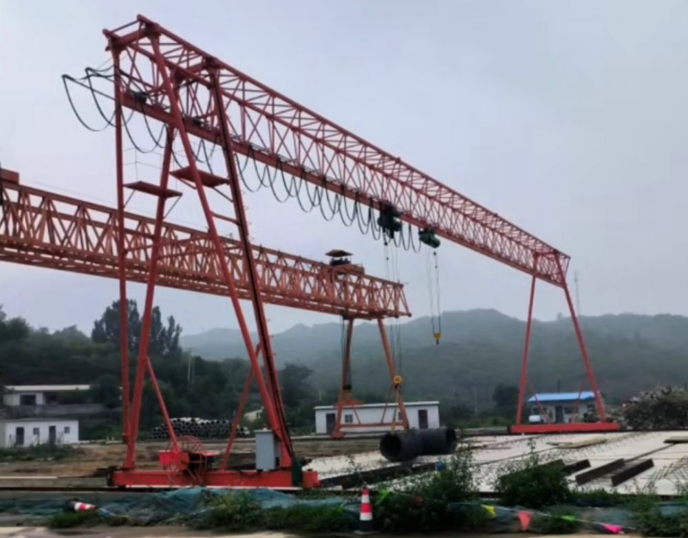 路橋門機、梁廠龍門吊、提梁機型號規(guī)格、價格