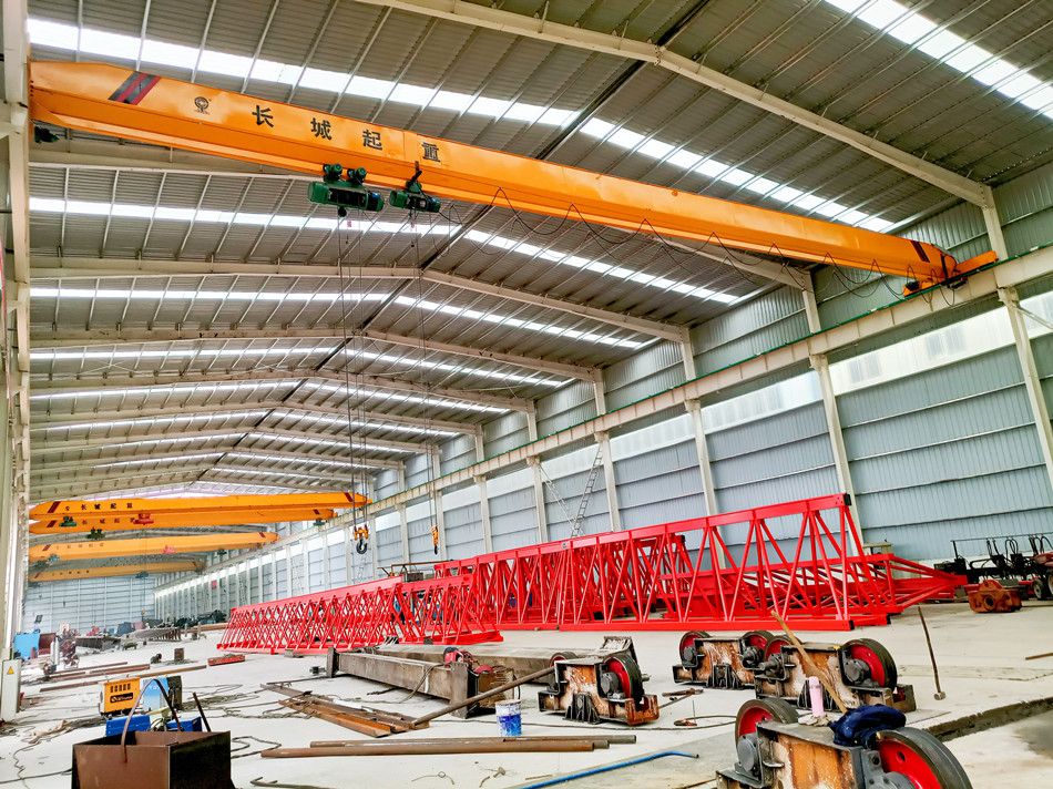 洛陽(yáng)起重機(jī)、LDA1-20t電動(dòng)單梁起重機(jī)廠家報(bào)價(jià)、安裝維修