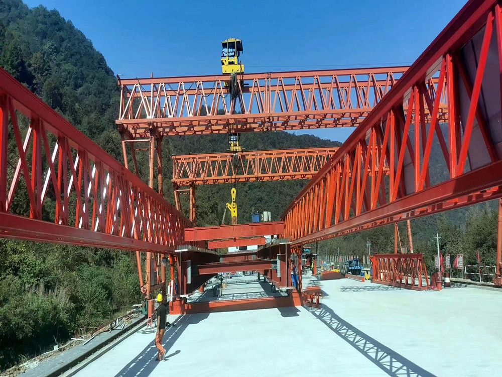 架橋機(jī)生產(chǎn)廠家、型號規(guī)格、技術(shù)參數(shù)、安裝維修、租賃回收、價格報價