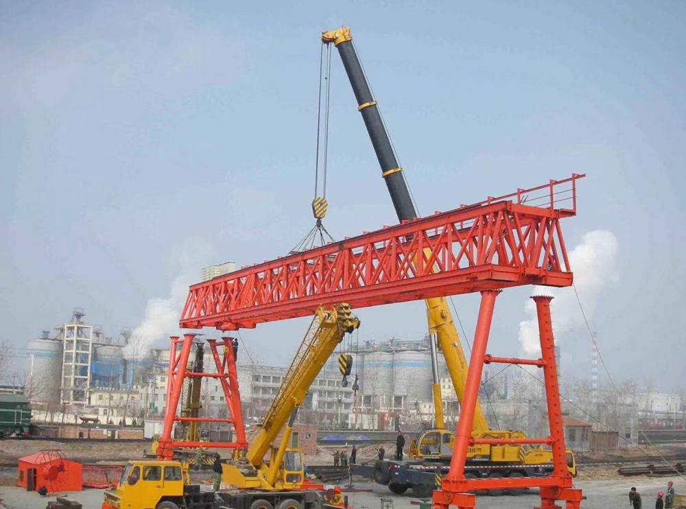 路橋門機(jī)、提梁機(jī)、工程龍門吊、MG型桁架門式起重機(jī)