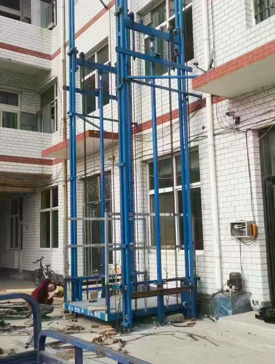 達州市鏈條導(dǎo)軌升降機、升降貨梯、液壓提升機廠家銷售