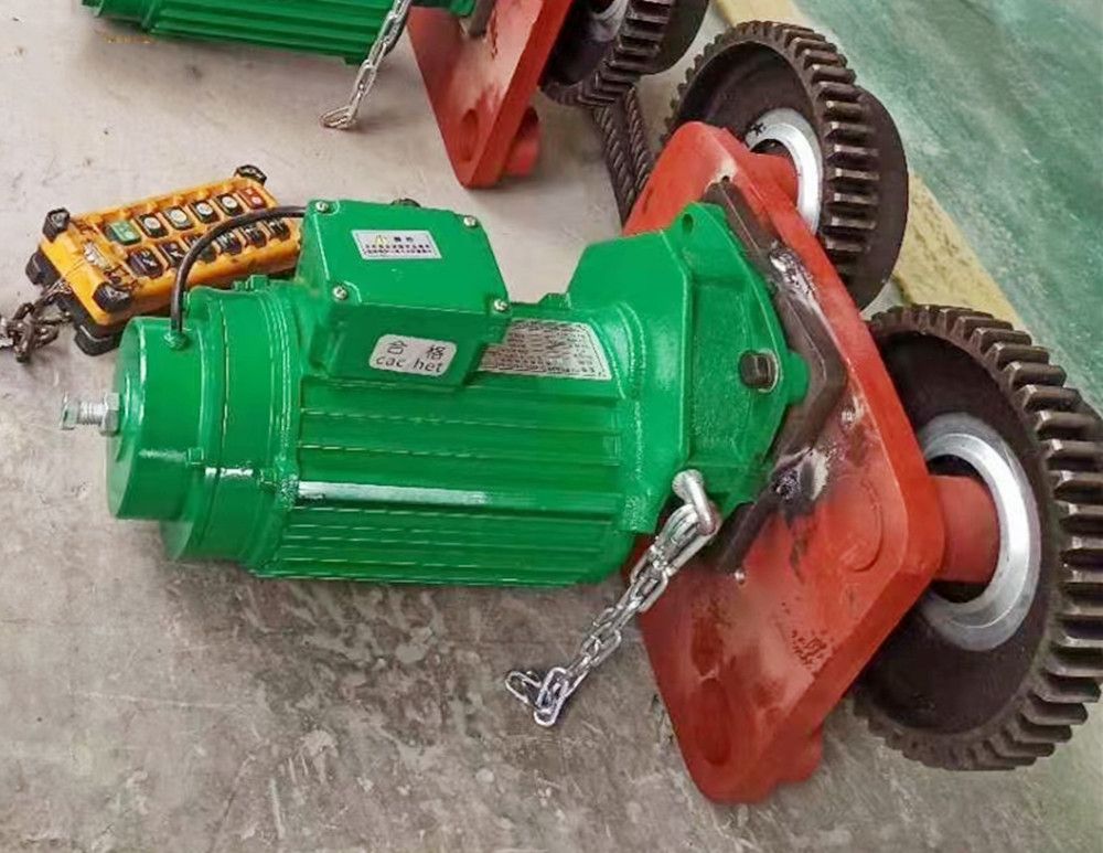 南昌市三合一電動(dòng)機(jī)、天車運(yùn)行端梁馬達(dá)廠家批發(fā)