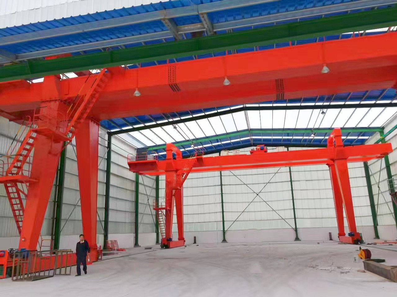 江西景德鎮(zhèn)龍門(mén)吊、A型電動(dòng)雙梁門(mén)式起重機(jī)廠家銷(xiāo)售、安裝維修