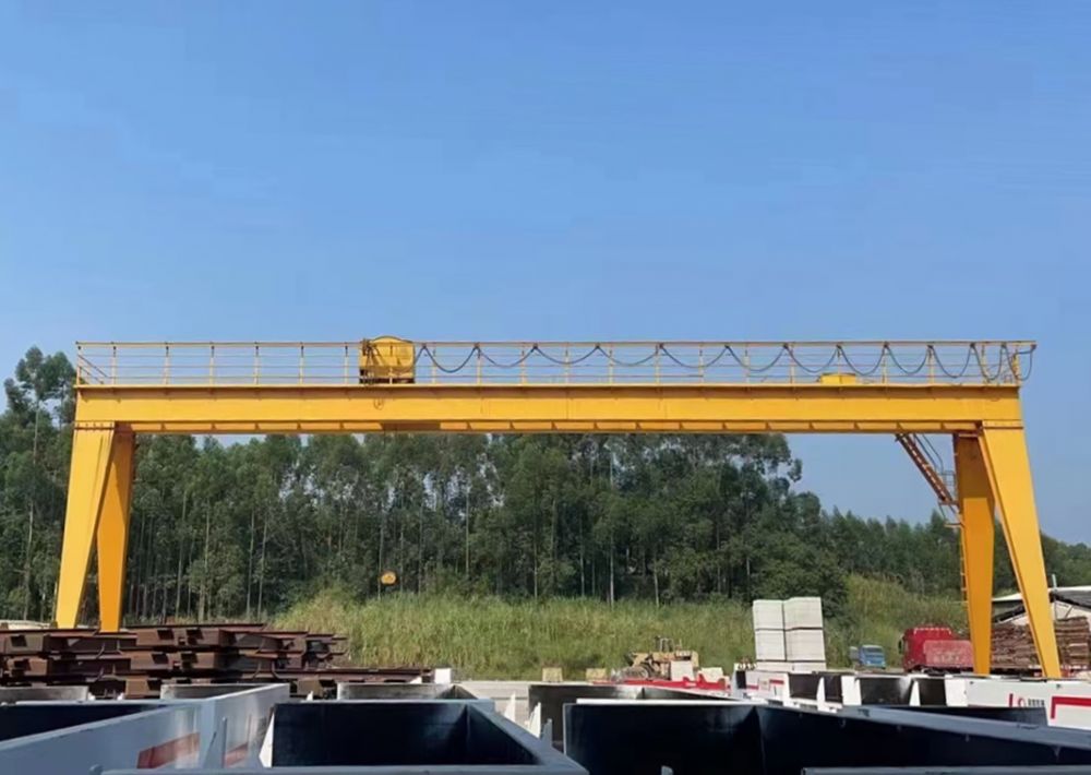 雙梁龍門吊型號、參數(shù)、價格-A型雙梁門式起重機(jī)設(shè)計(jì)制造、安裝維修