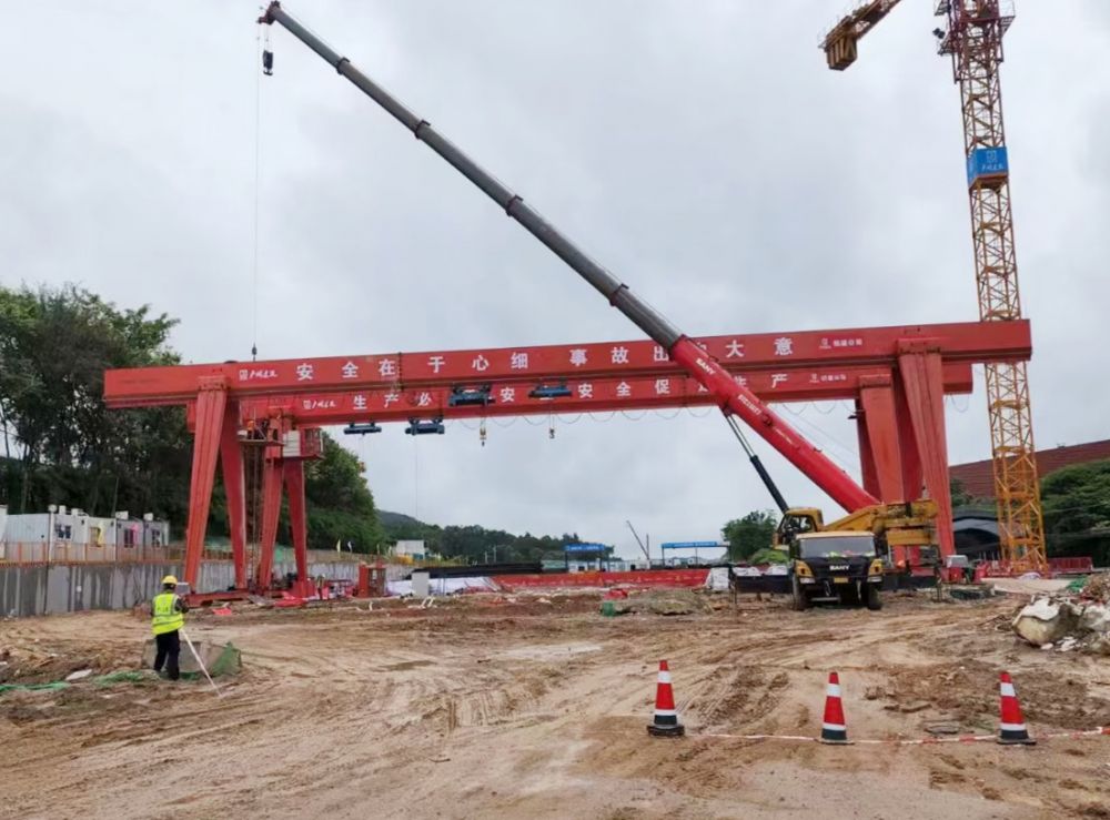 龍門吊廠家、型號、參數(shù)、MH型單梁門式起重機設(shè)計制造、安裝維修