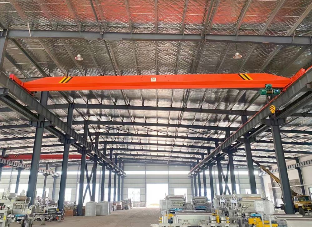 河南大方橋式起重機(jī)、LDA型電動(dòng)單梁起重機(jī)、天車、吊機(jī)
