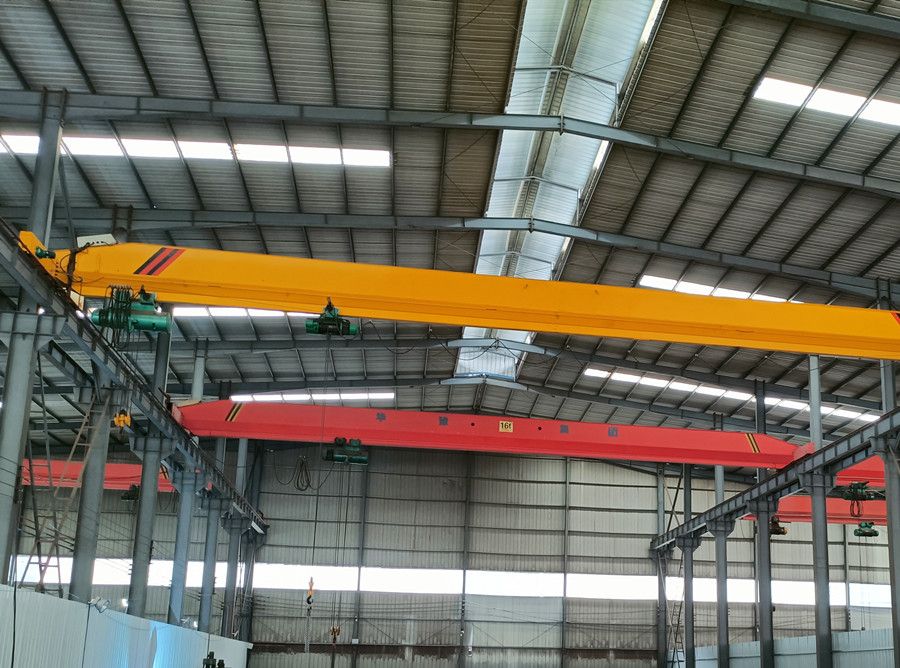 新鄉(xiāng)市LDA電動單梁起重機(jī)生產(chǎn)廠家、河南省雷邁重工有限公司
