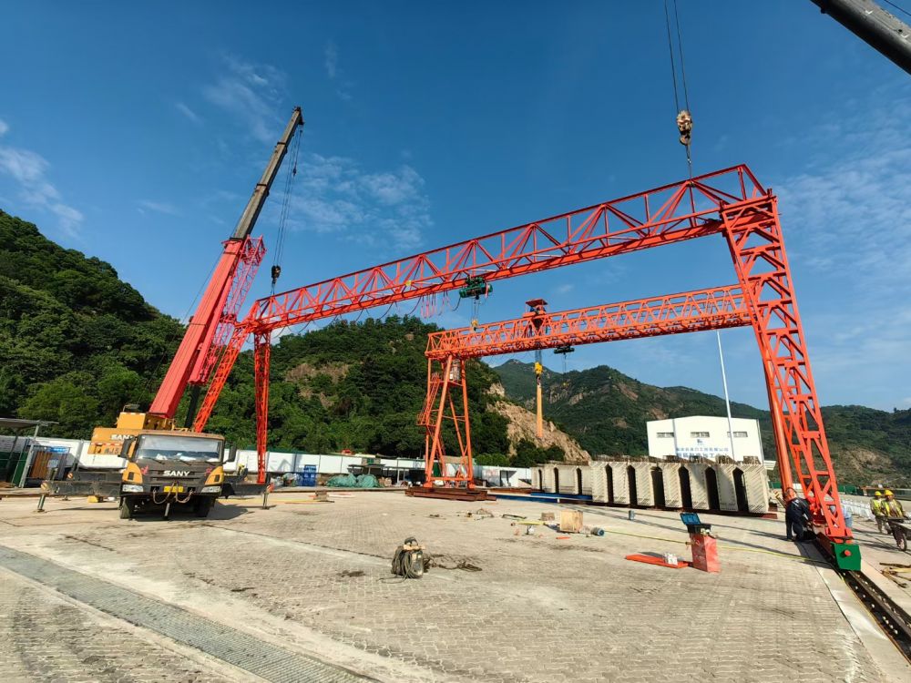 安徽門式起重機(jī)、龍門吊、梁場(chǎng)路橋門機(jī)廠家、型號(hào)、報(bào)價(jià)