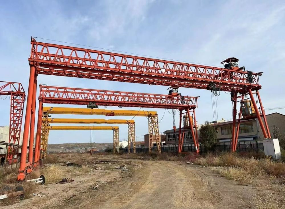 西安龍門吊、工程門式起重機/提梁機價格、廠家