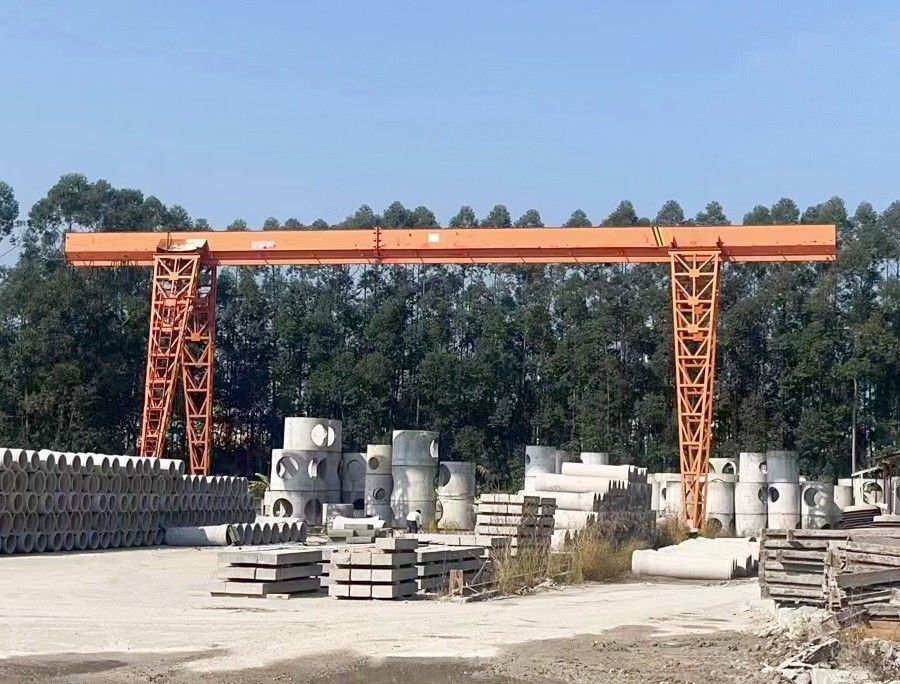 龍門(mén)吊廠家、品牌、MH單梁門(mén)式起重機(jī)設(shè)計(jì)制造、安裝調(diào)試、售后維修