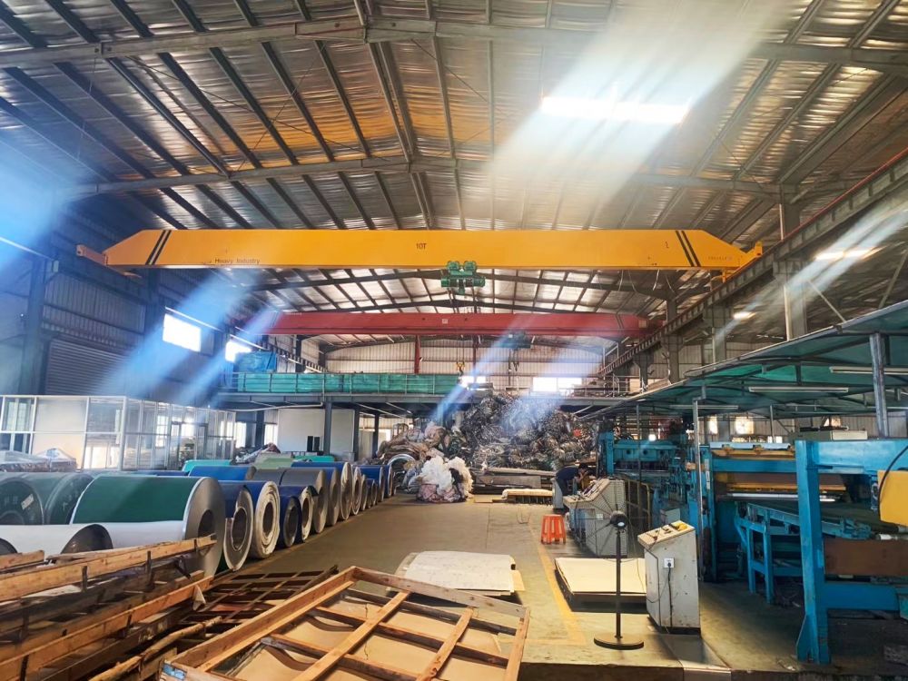 歐式起重機(jī)、LDX新型電動(dòng)單梁起重機(jī)