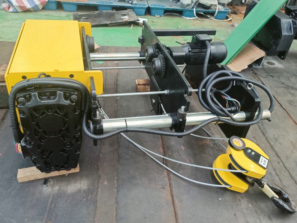 電動(dòng)葫蘆廠家品牌、歐式新型電動(dòng)葫蘆生產(chǎn)定制、安裝維修