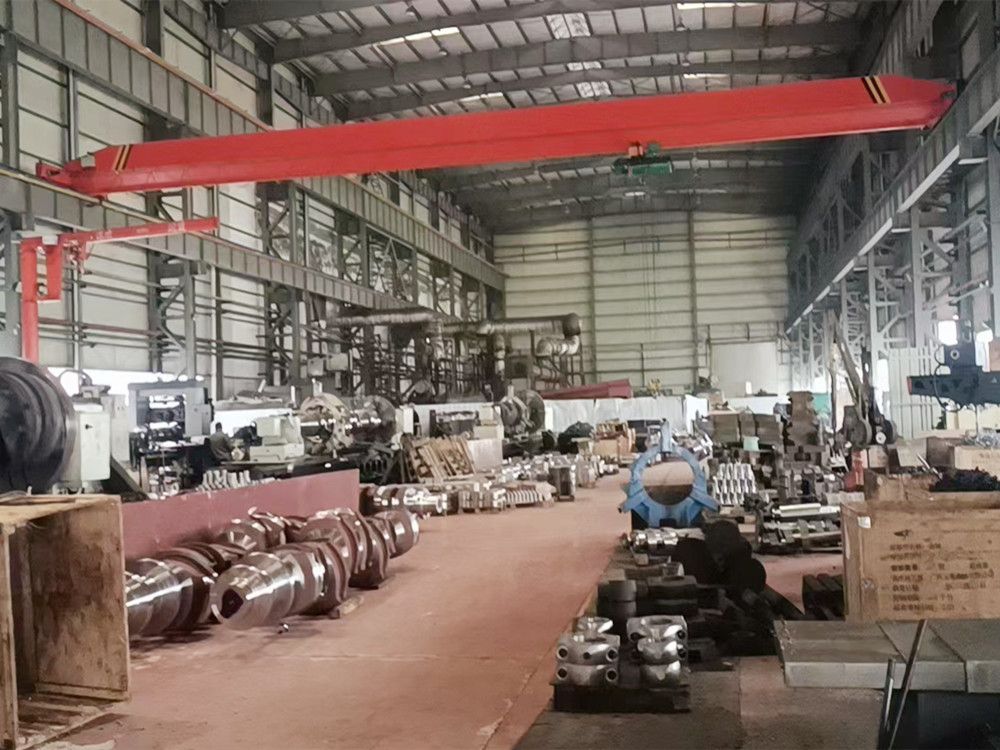 單梁橋式起重機(jī)、單梁天車、吊機(jī)、行吊廠家銷售、安裝改造維修