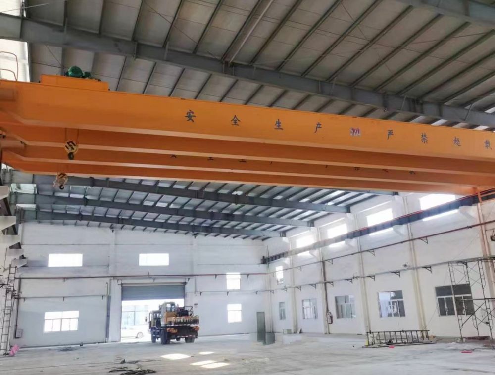 雙梁橋式起重機(jī)、吊機(jī)、天車、桁吊廠家品牌價(jià)格、型號(hào)規(guī)格、技術(shù)參數(shù)
